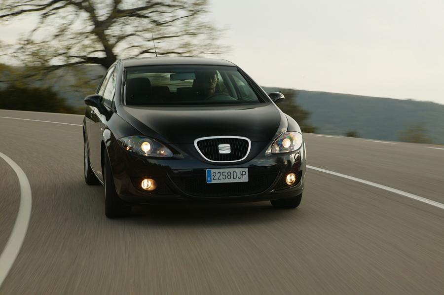  Seat Leon 2005 года  (фото 47 из 126)